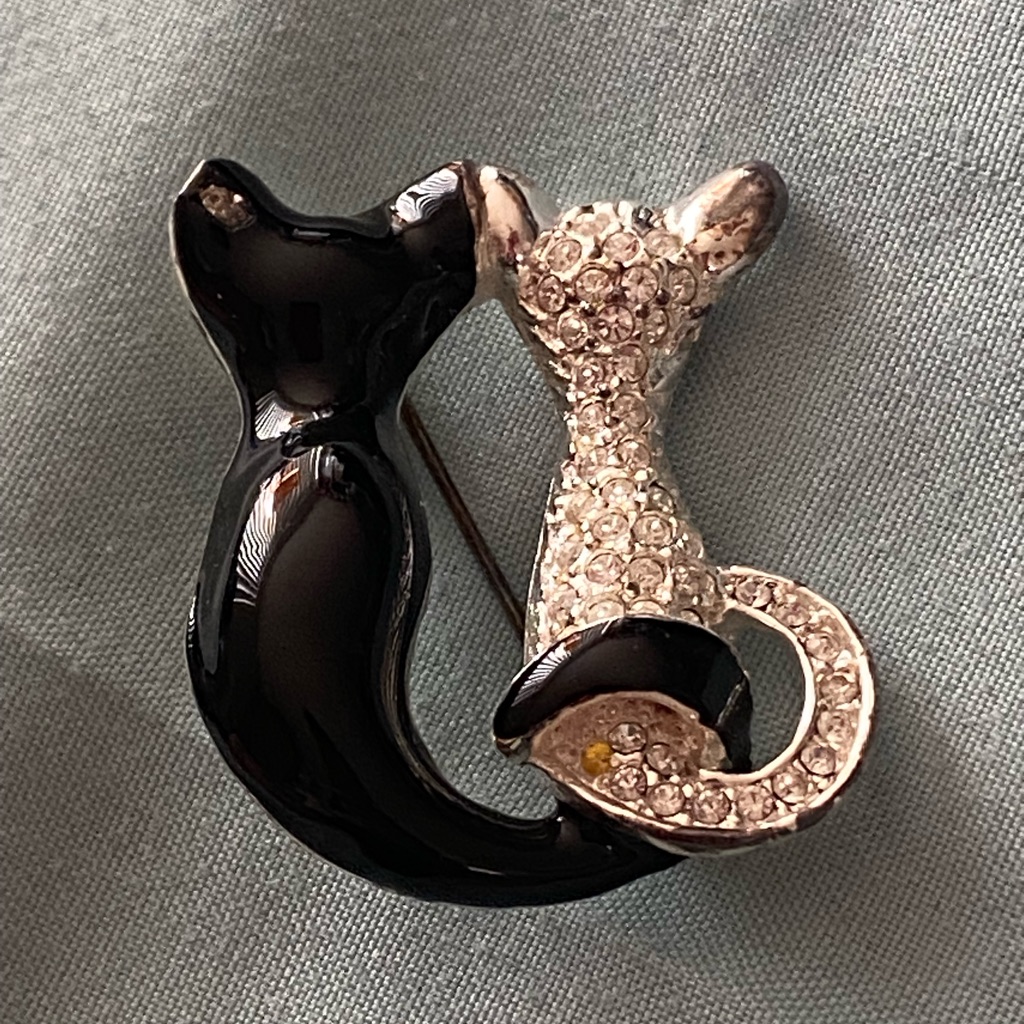 Pair 2 Siamese Cats Cat Brooch Black Silver Clear Stones Roman Signed 125 H 15$